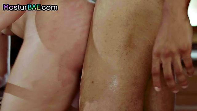 hairy horny bae solo pussyfingering