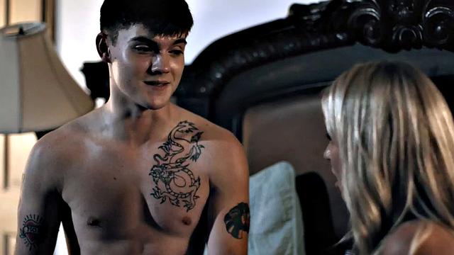 Bombastic MILF banged by big cock in wet pussy