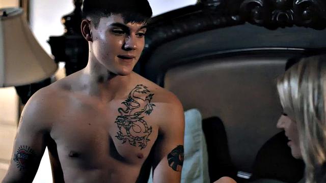 Bombastic MILF banged by big cock in wet pussy