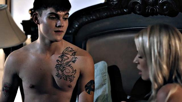 Bombastic MILF banged by big cock in wet pussy