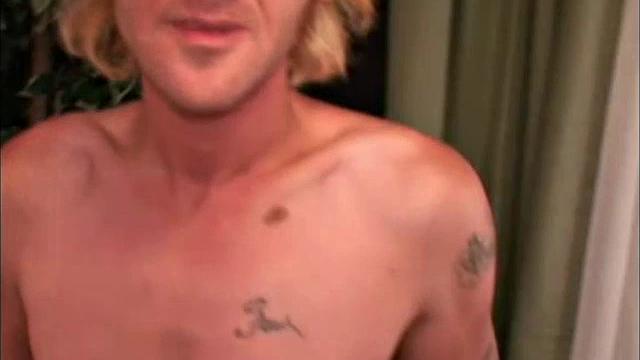 This blond warehouse worker is a nice guy and a pleasure to be around. He's 36 years old, 5' 11", and 165 pounds. J.D. has moved around a lot in his life, but seems to have found a home here in Atlanta.