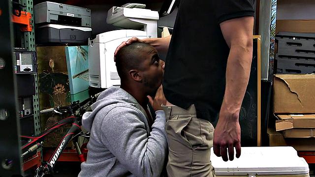 Amateur Black gaypawn banged in 3some by owners