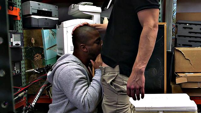 Amateur Black gaypawn banged in 3some by owners