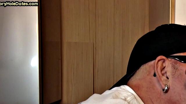 Gloryhole DILF spoils cock in homemade closeup sucking