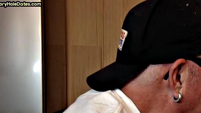 Gloryhole DILF spoils cock in homemade closeup sucking