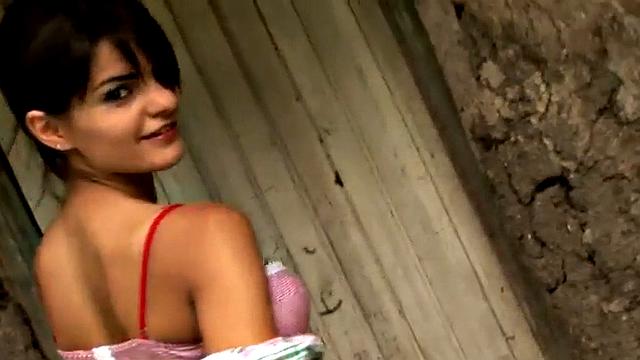 Hot Bikini Tease Outdoors for the Camera