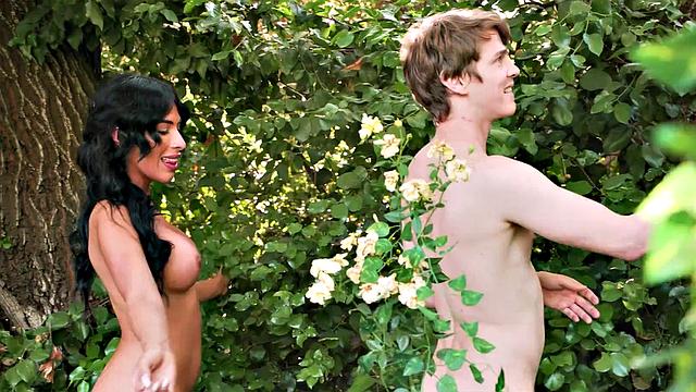 TRANSFIXED - Virgins Sage Roux & Avery Lust Are WILD In Garden After Eating Forbidden Fruit