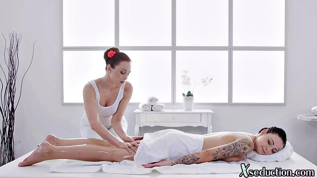 Cute babe licked by her masseuse