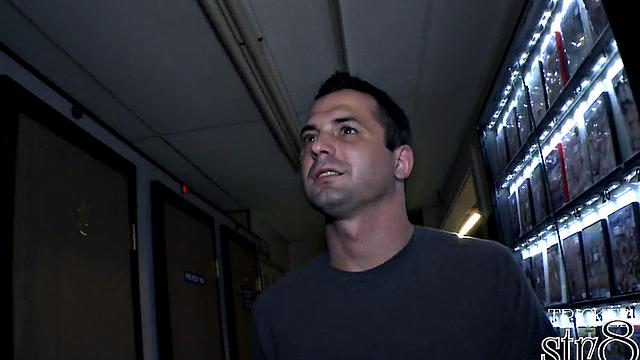 Straight gloryhole baited