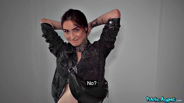 Смотри, как уборщица Tabitha Poison трахается с богатым боссом и получает сперму на лицо!
