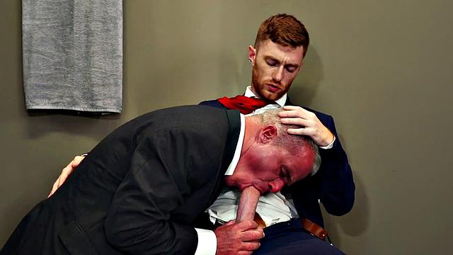 Muscled gray DILF fisting inked otter after blowjob