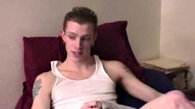 Amateur Shane Dildo Jacking