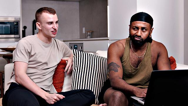 HETEROFLEXIBLE - Jock Braxton Cruz Questions Gay Ryan Jacobs For Study But Ends Up Fucking Him!