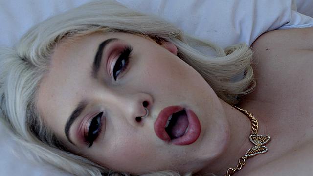 Gorgeous Blonde Gia OhMy Creampied In POV