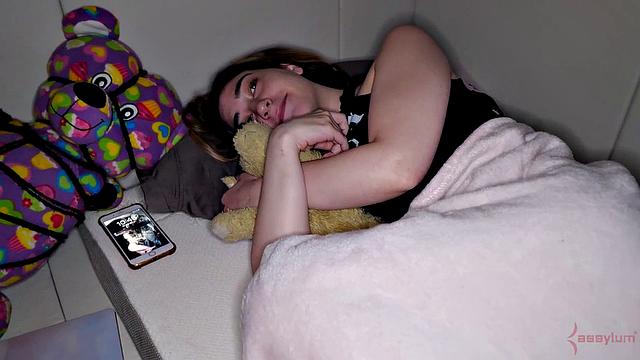 Teen submits to her powerful dom