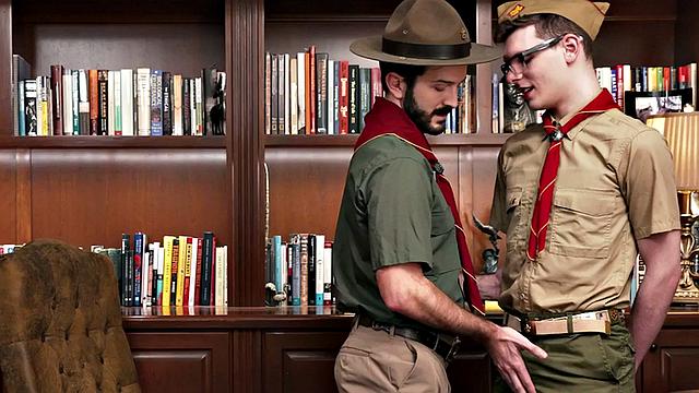 Scout twink sucks DILF's cock after rimmed by elder in office