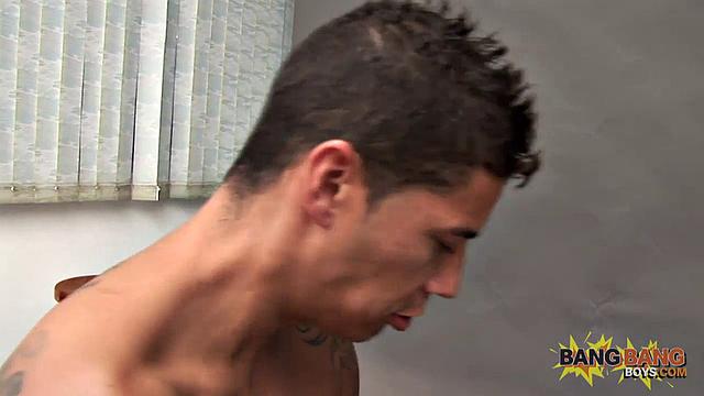 Anderson Bangs Sandro Dias