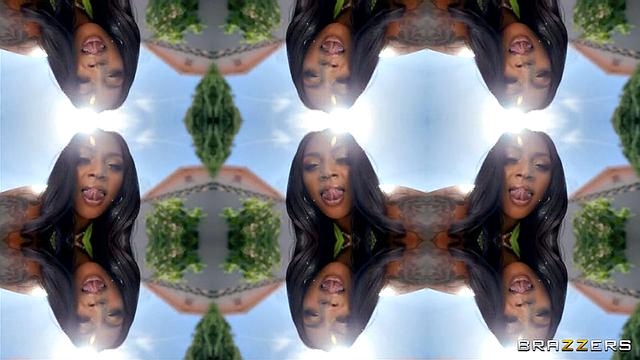 Порша Каррера сначала заглатывает, потом получает по полной в анал с юмором от Джака Слейхера!