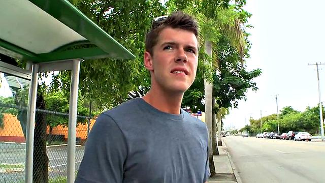 Black bottom picked up and fucked in ass by white stud