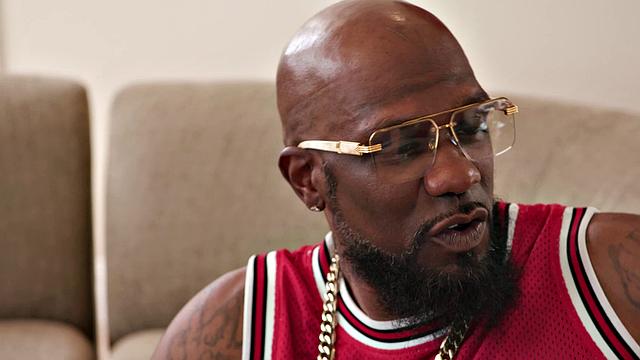 Crazy Horny Fan Breaks Into Rappers Home & BBC Railed - Reyna Belle - Dogfart