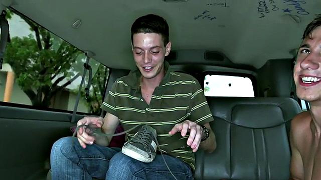 Guy agrees to get head