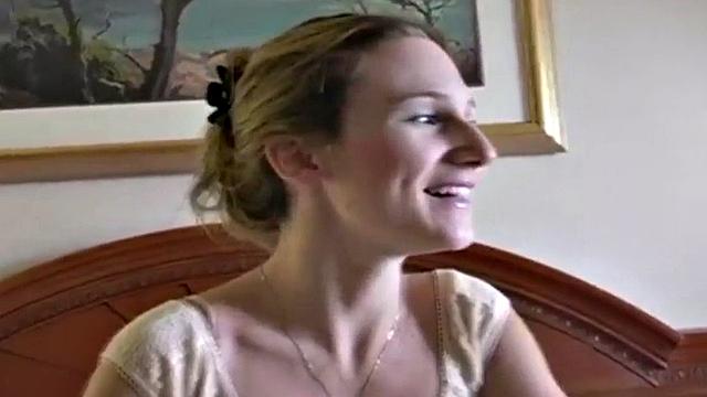 Cum hungry teen whore gets on her knees