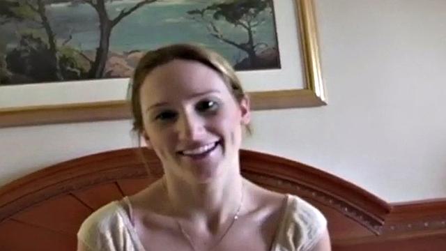 Cum hungry teen whore gets on her knees