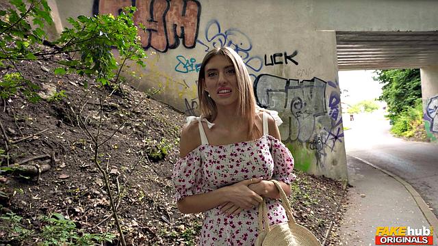 Russian, Paper, Scissors