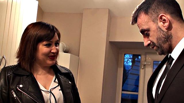 SubSlut Laura Louise: "My Cunt Loves Your Cock!