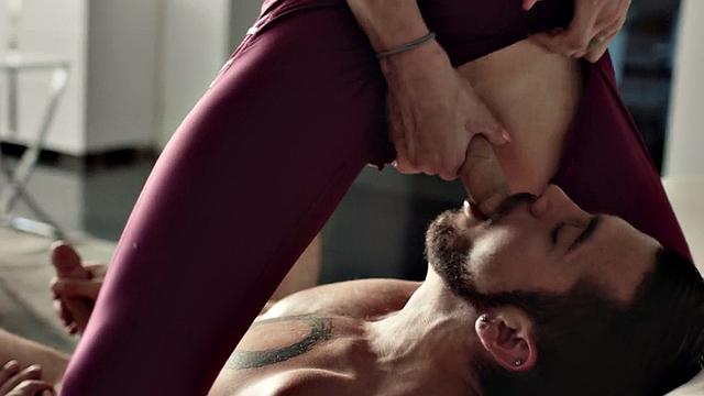 Transsexual drilled by nice dick in anal hole