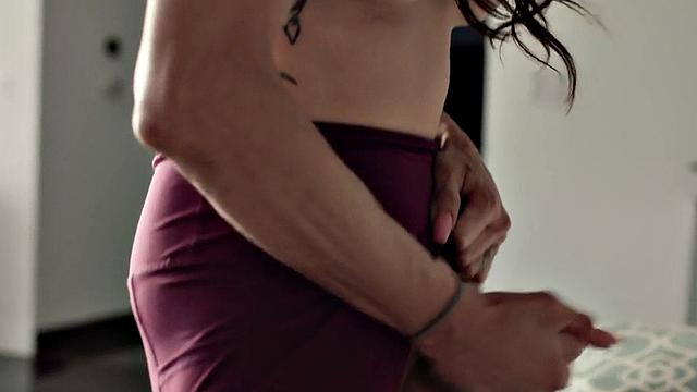 Transsexual drilled by nice dick in anal hole