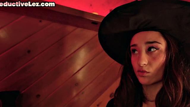 Curvy witchy babe in lingerie scissoring 21yo GF