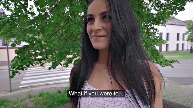 Get off to this hot amateur's athletic body in a skirt & doggystyle POV with a big dicked stud