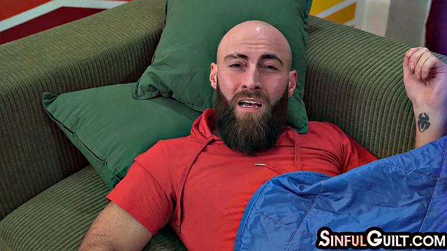 Pierced Latina gives head to lover