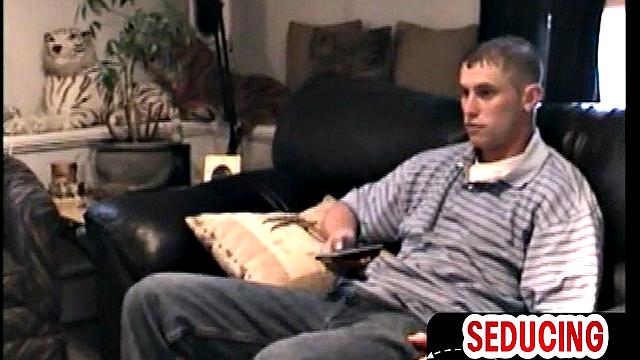 Horny hot jock gets blowjob by gay