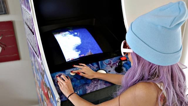 Asian Pussy Arcade Play