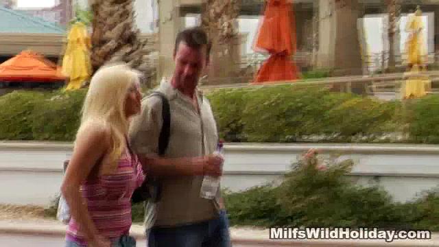 Sexy MILF Cala Craves Pool