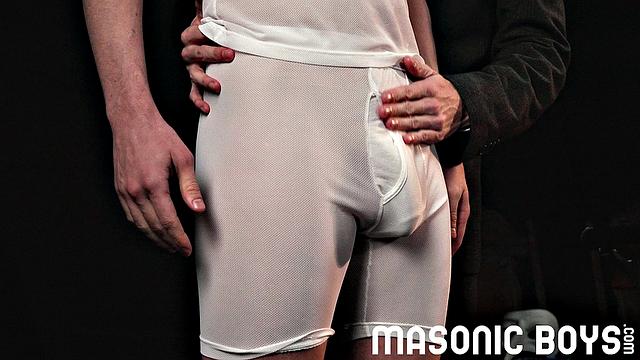 APPRENTICE ROUX Chapter 5 - The Sacrament