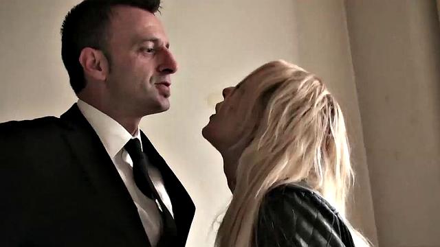 SPASCALSSUBSLUTS - Sub April Paisley throated and cum eating