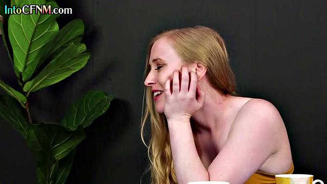 Amateur CFNM deepthroating a guy