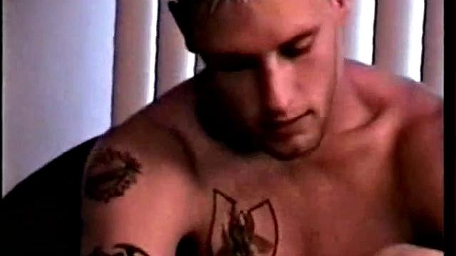 Sex with Straight Buzz