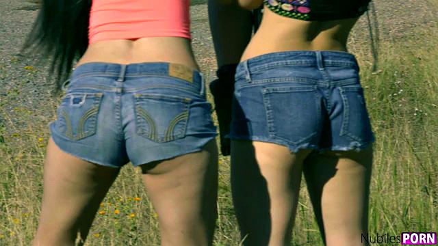 жаркое лесби-трио: страсть на капоте и внутри авто