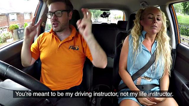 Busty MILF publicly outdoor fucked in car by driving tutor