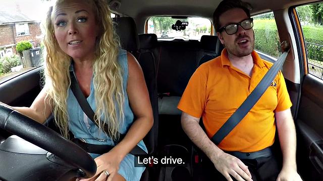 Busty MILF publicly outdoor fucked in car by driving tutor