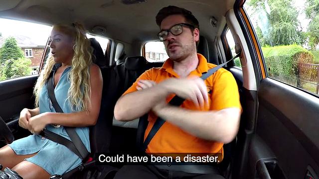 Busty MILF publicly outdoor fucked in car by driving tutor