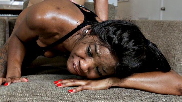 Dark Skinned Fitness Model