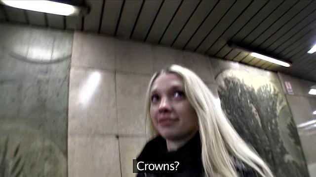 Hot blonde convinces stranger to fuck her hard in jeans