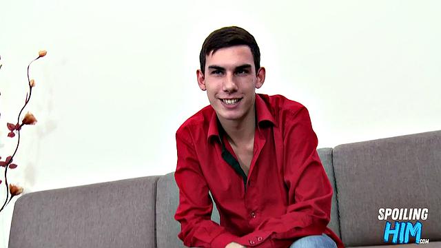 Amateur twunk drilled at casting