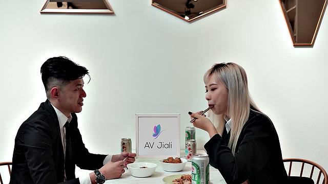 Dominant Boss Lady Takes Advantage Of Male Office Worker