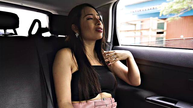 Peruvian girl tries a huge black cock for the first time